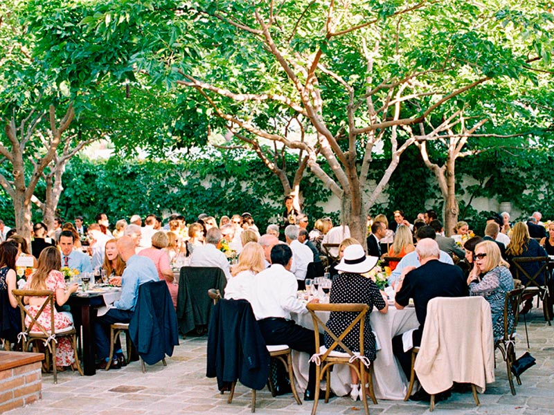 protocolo-para-el-banquete-nupcial-como-organizar-a-los-invitados-en-tu-fiesta-de-boda-5