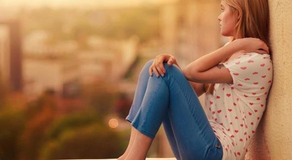 img_eres_una_persona_solitaria_322_600