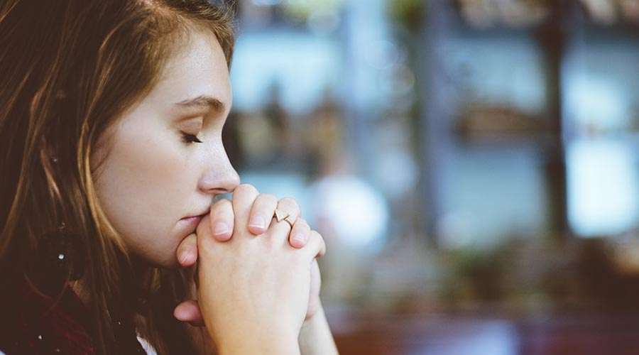 oracion_pixabaydominiopublico_260318